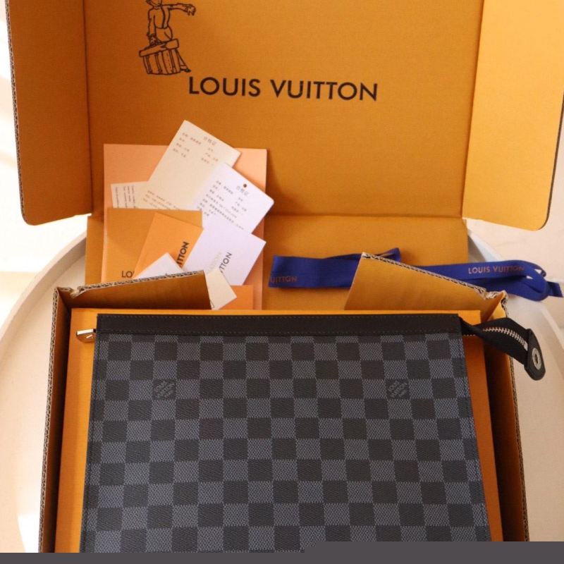 LV Clutch Bags
